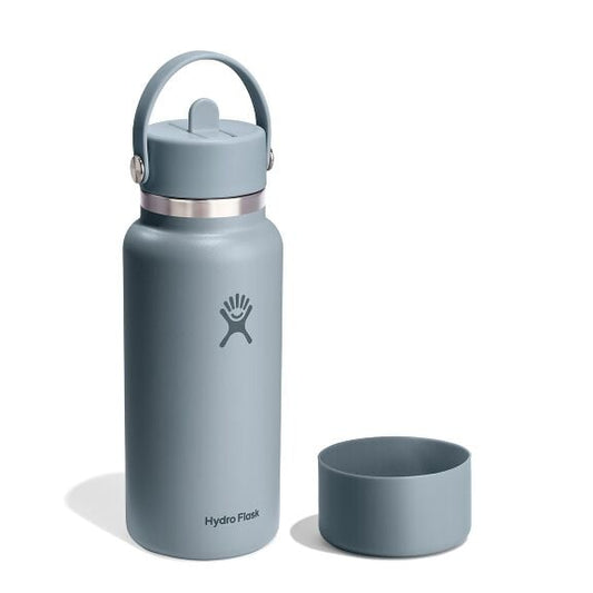 32-oz-straw-bottle-and-boot-bundle-w2 group_199_1.jpg