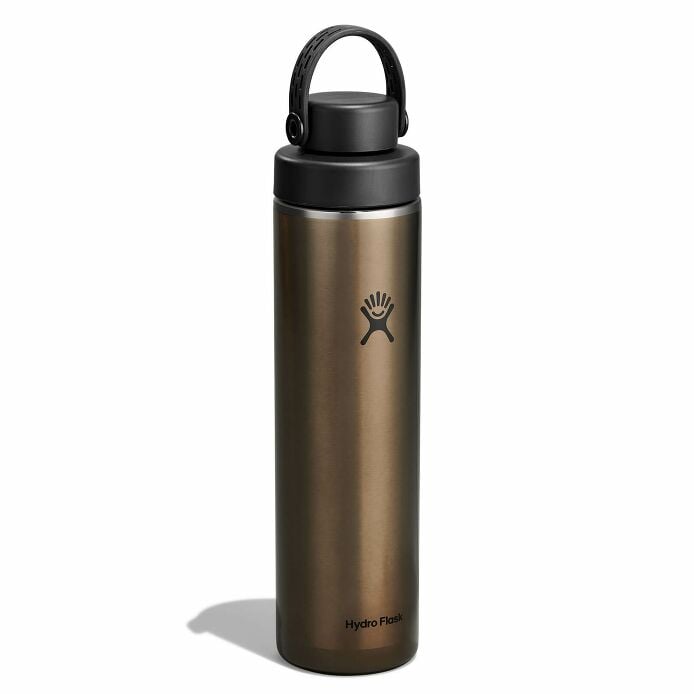24-oz-lightweight-chug-cap-bottle-m4 lw24lwfcc080-24-oz-lightweight-chug-cap-bottle-wide-mouth-obsidian-angled.jpg